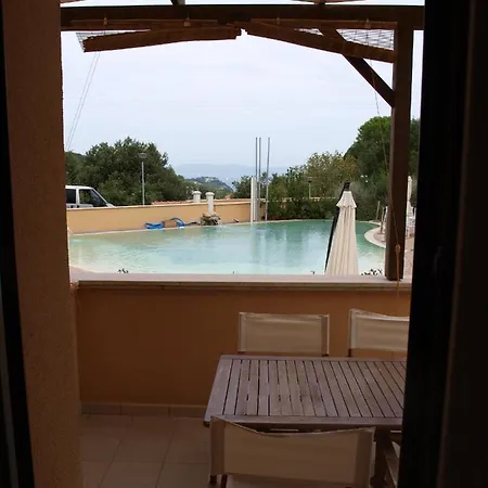 Daire Al 4 Della Pergola *