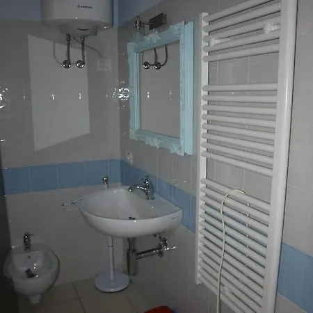 Daire Al 4 Della Pergola